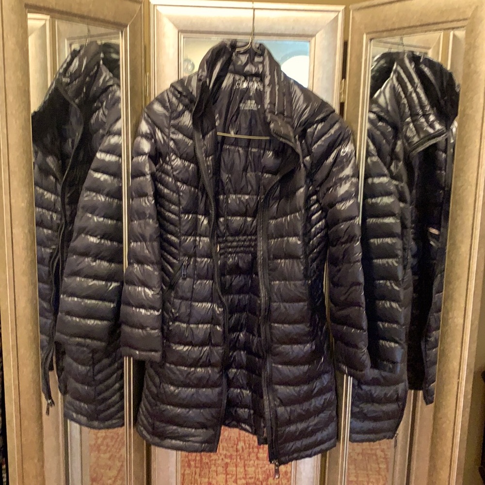 Mid thigh, black, Calvin Klein packable lightweight puffer jacket. Very warm